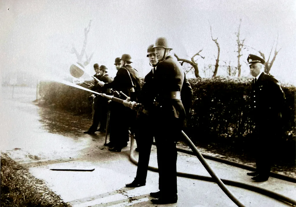 © Peter Lenzen | Feuerwehr Granterath bei der Übung